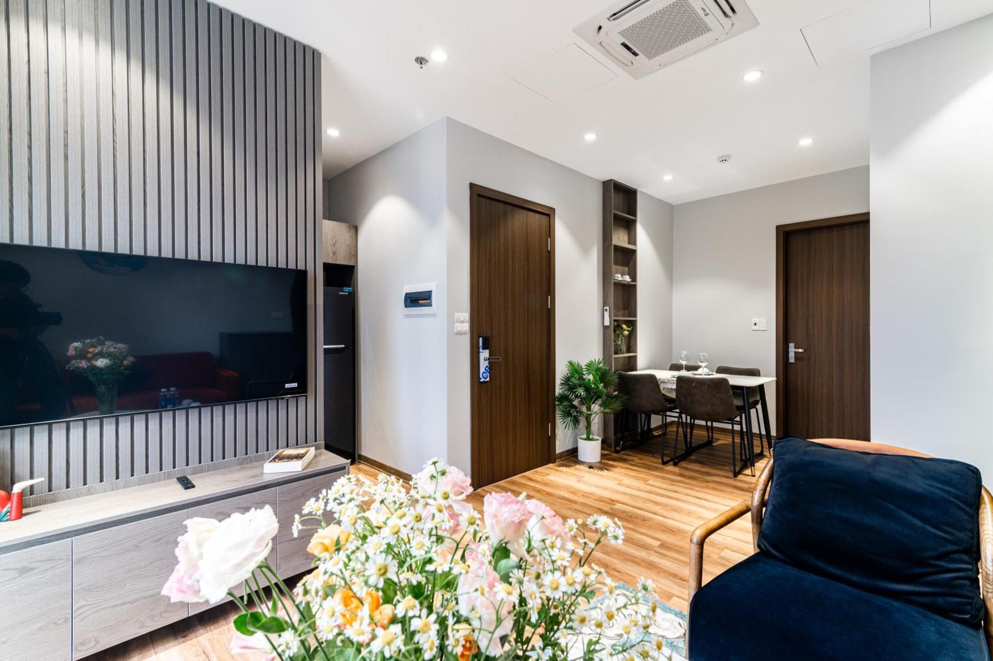 Luxe Paradise Suites Hotel To Ngoc Van Hà Nội Ngoại thất bức ảnh
