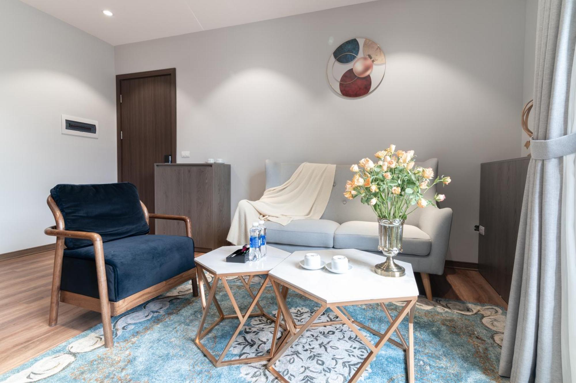Luxe Paradise Suites Hotel To Ngoc Van Hà Nội Ngoại thất bức ảnh