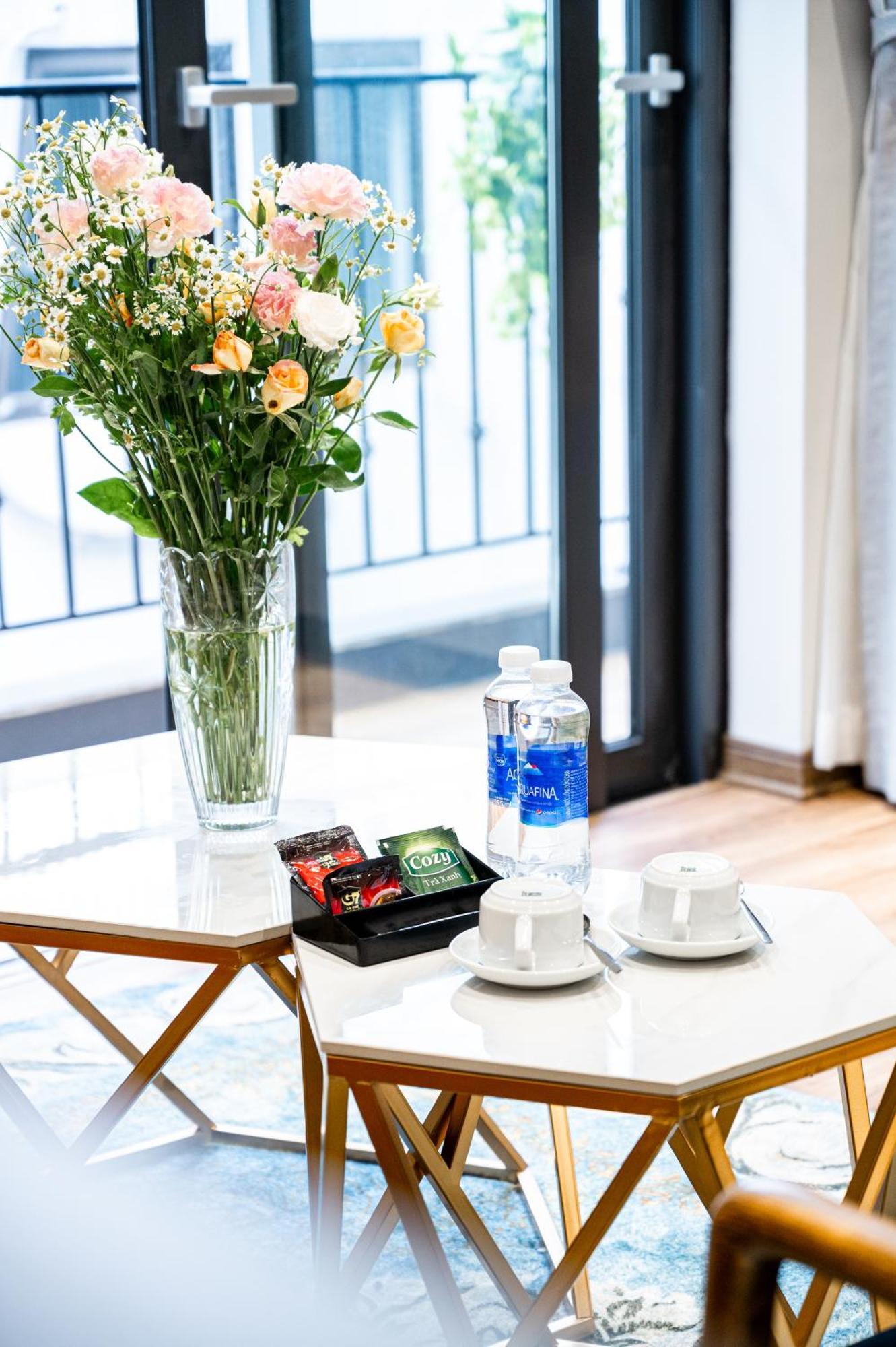 Luxe Paradise Suites Hotel To Ngoc Van Hà Nội Ngoại thất bức ảnh