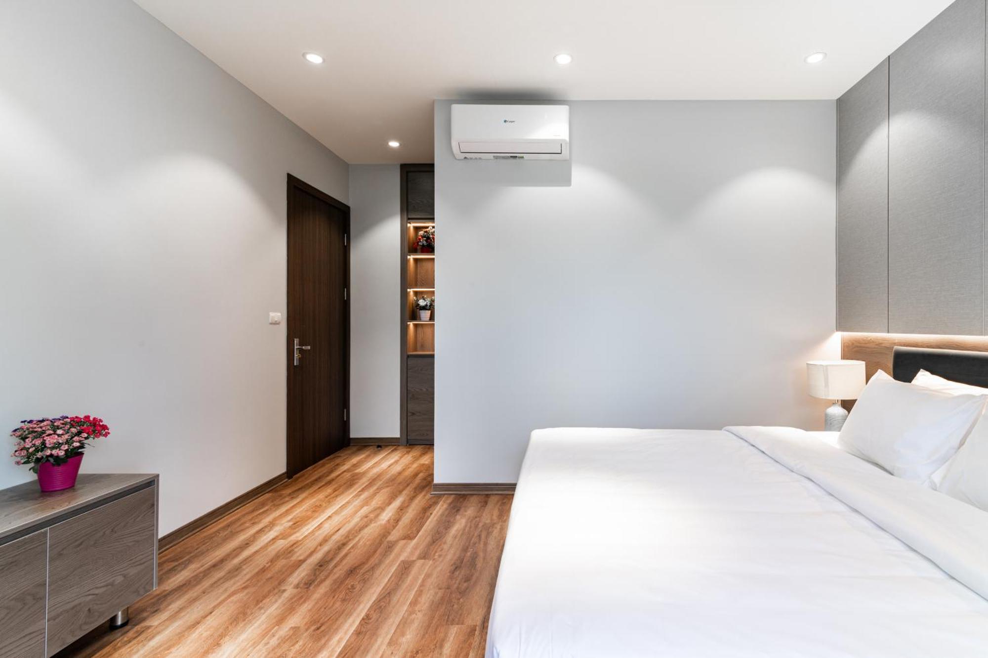 Luxe Paradise Suites Hotel To Ngoc Van Hà Nội Ngoại thất bức ảnh