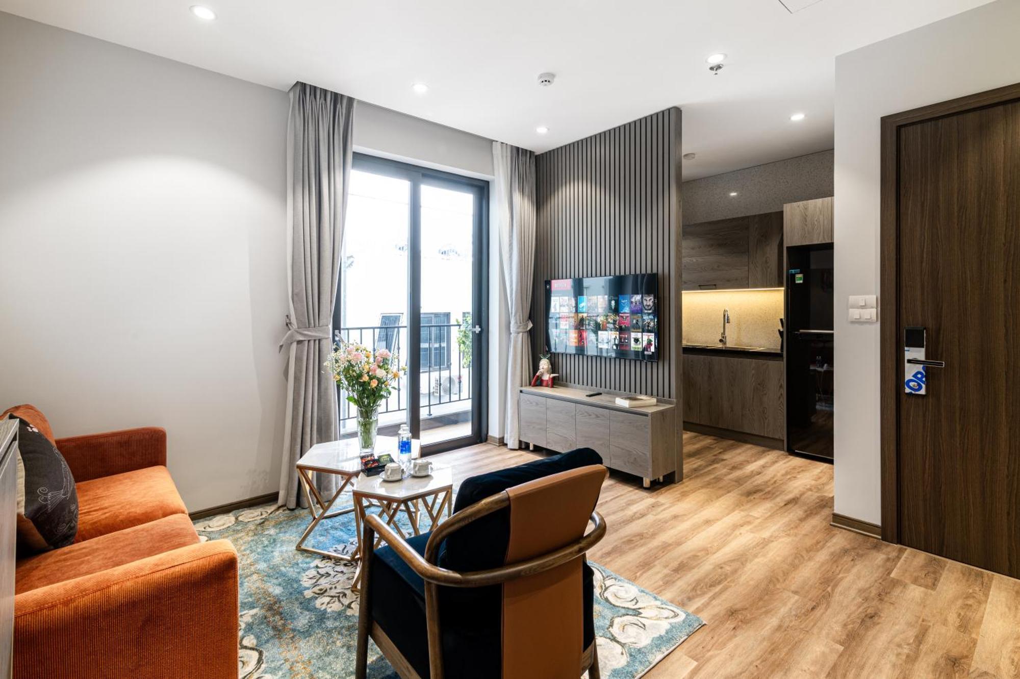 Luxe Paradise Suites Hotel To Ngoc Van Hà Nội Ngoại thất bức ảnh